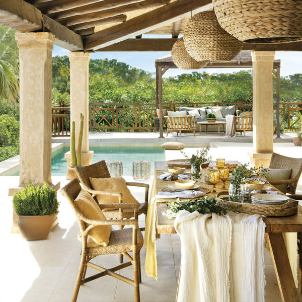 Una casa llena de ideas con la tendencia del momento: lo natural la llena de encanto y calidez