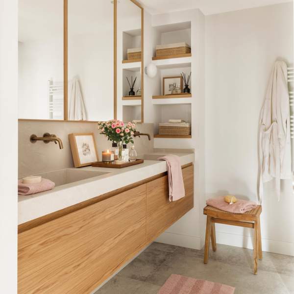 Adiós al mal olor para siempre: revelamos el truco para que tu baño huela tan bien como en los hoteles (y no es el que piensas)