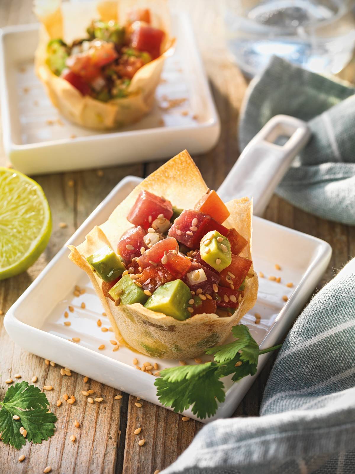 Tartán de atún con aguacate
