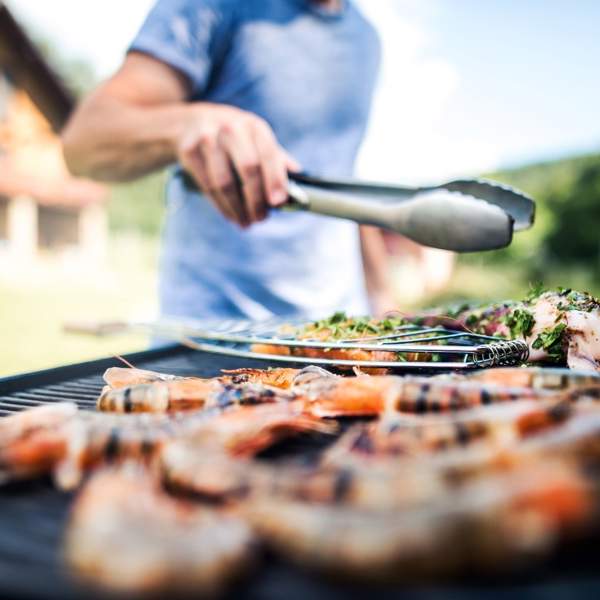 Completa tu patio o jardín: Maisons du Monde baja el precio de la barbacoa de gas Fuji un 55%