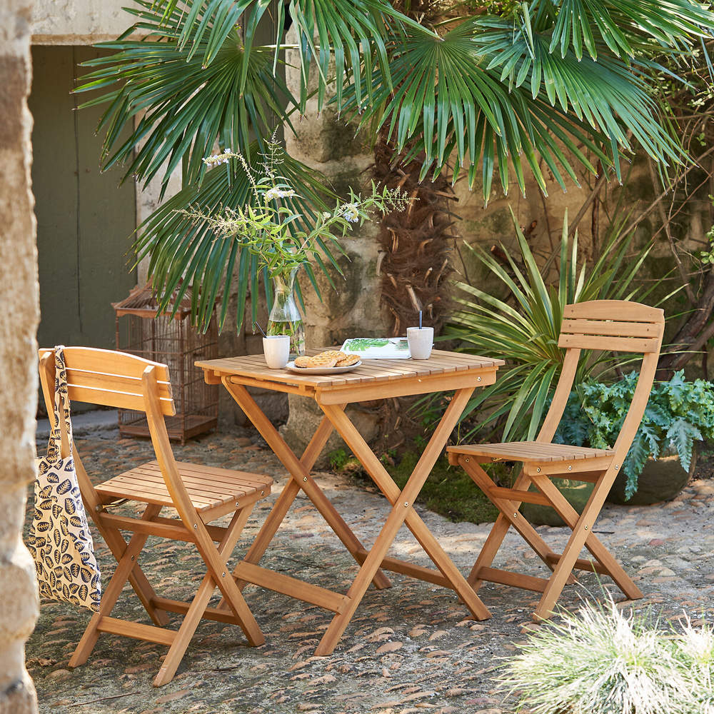 Conjunto mesa y sillas plegables