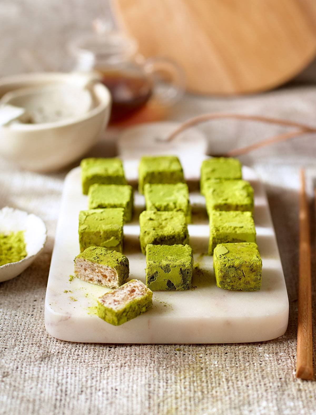 Recetas de bocaditos de coco y matcha. 