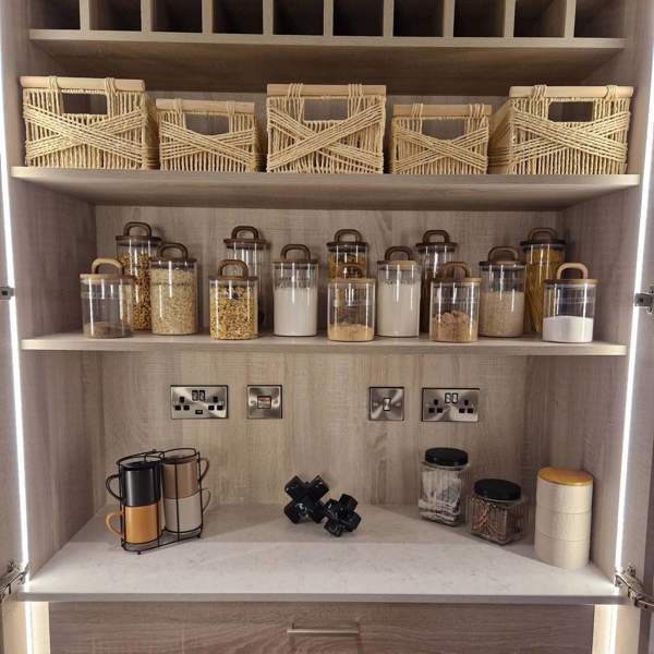 Mi cocina era un desastre hasta que encontré estos botes organizadores de Primark Home que parecen sacados de Zara Home