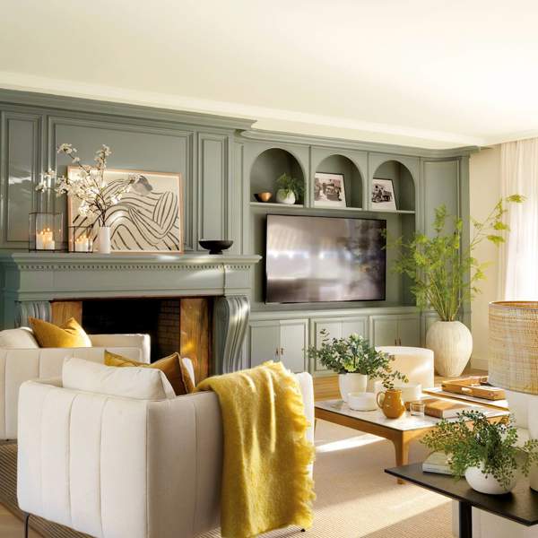 Decora las paredes del salón con estilo francés: el secreto de las francesas para una casa muy elegante